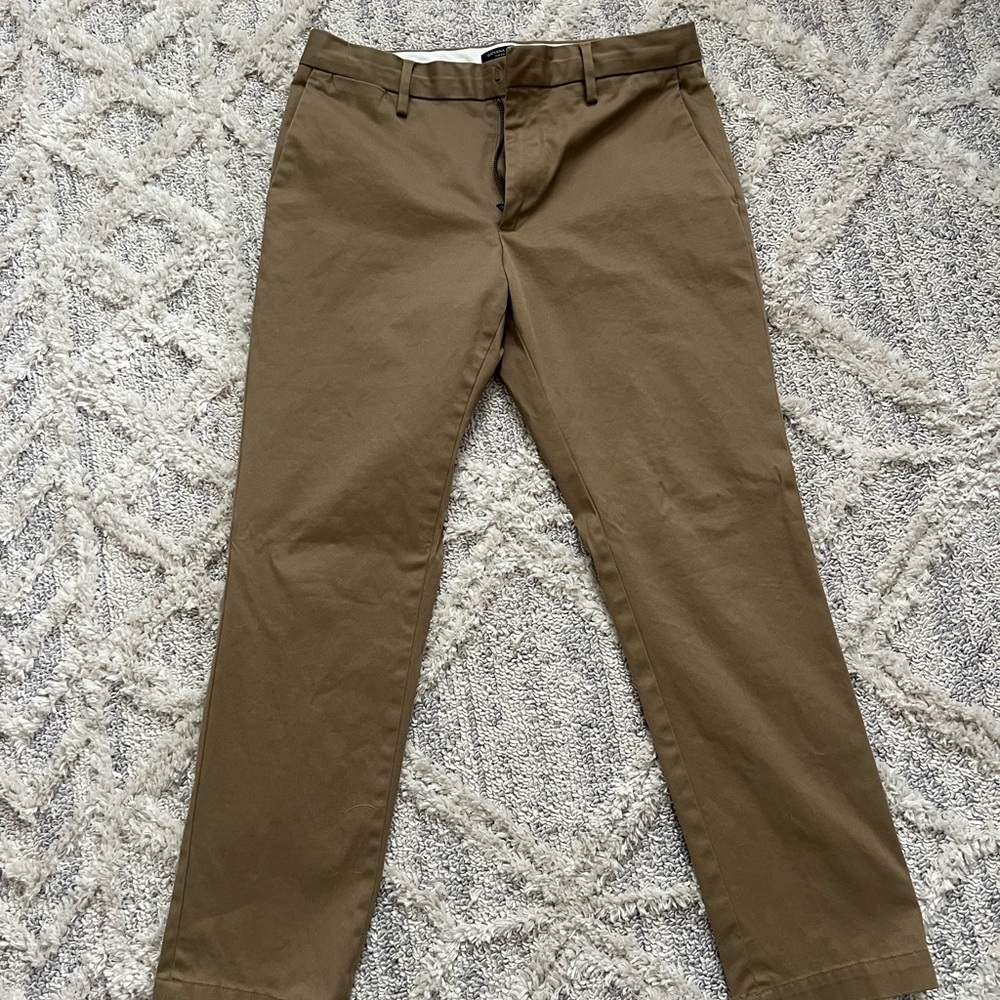 Banana Republic Aiden Slim Fit Chinos